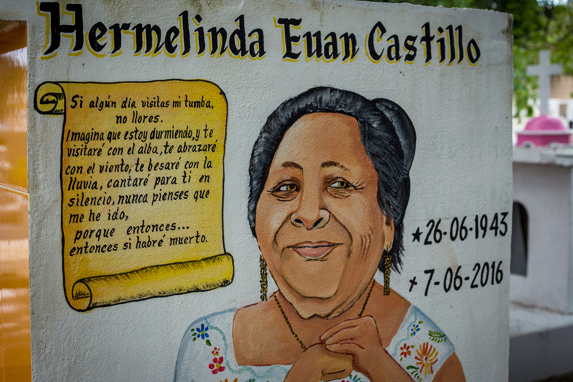 castillo grave playa del carmen painted woman cemeteries in mexico