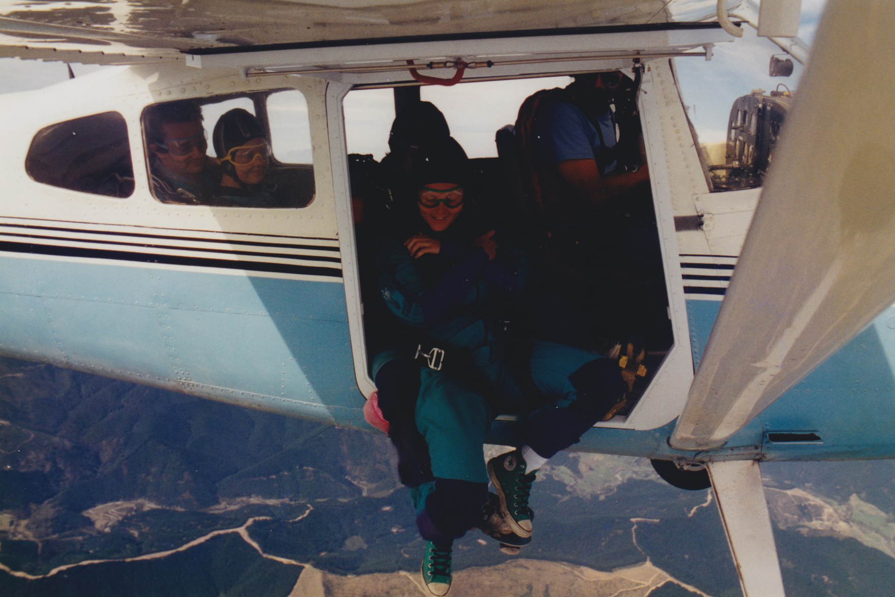 charnette woman skydiving
